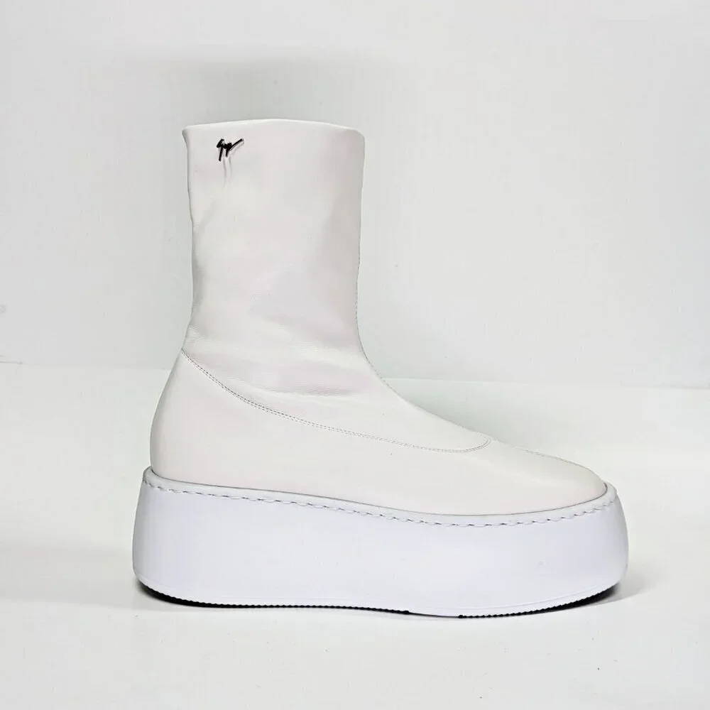 Giuseppe Zanotti giuseppe zanotti
